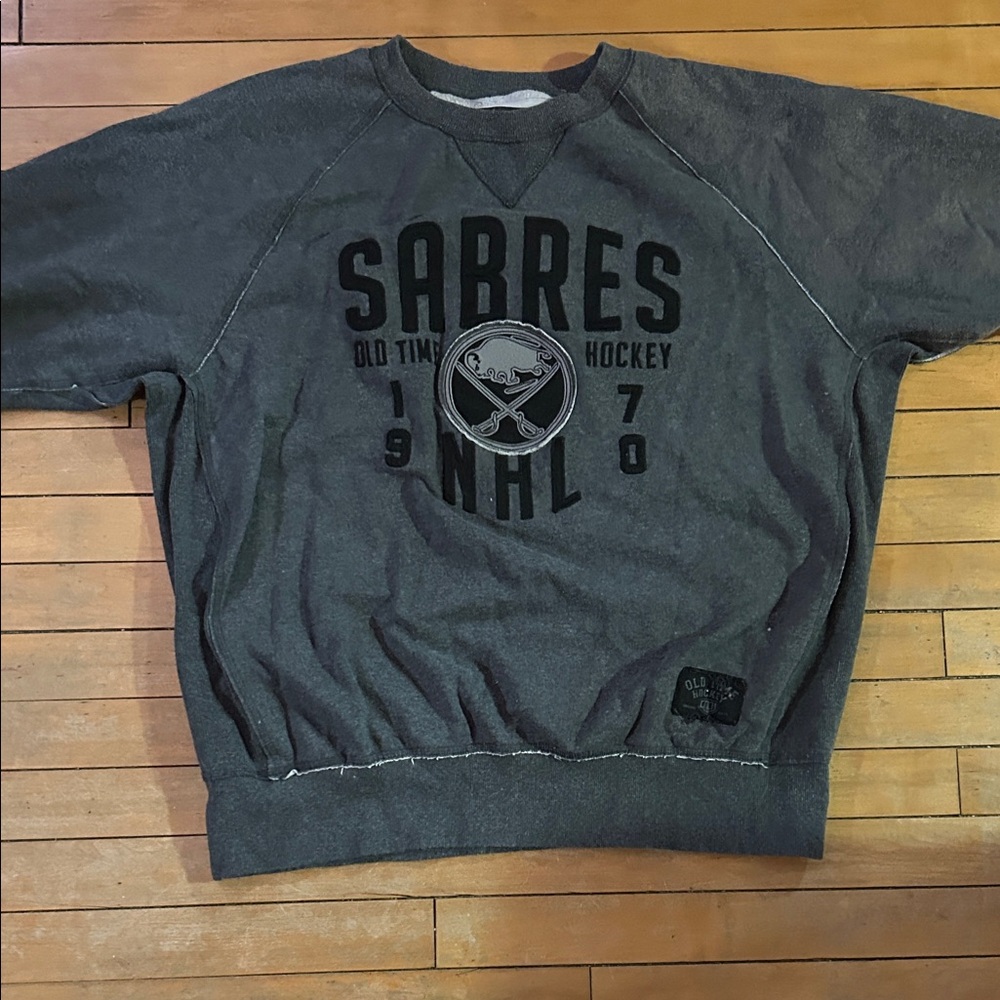 EUC Buffalo NY Sabres Crewneck Sweater - Charcoal - Picture 6 of 9